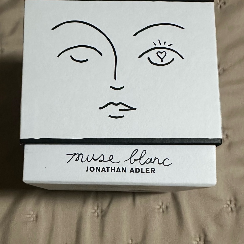 Jonathan Adler Muse Blanc Box - Elegant White Design